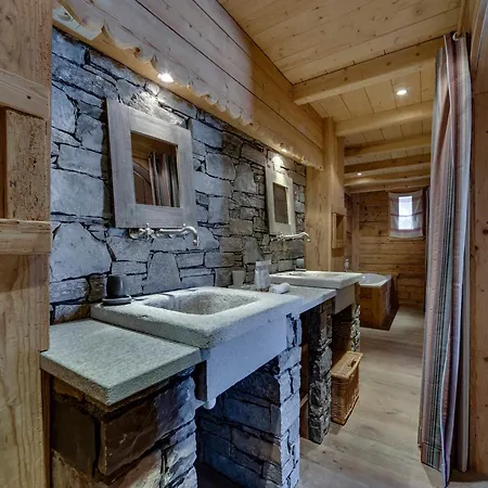 Spacieux Proche Pistes Avec Terrasse Sud - Fr-1-690-29 Chalet *